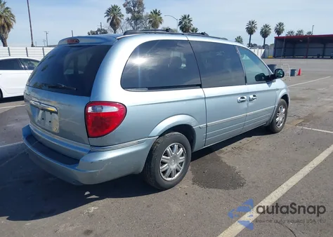 2005 Chrysler Town & Country Limited из США, поврежденный, VIN 2C8GP64L05R319265
